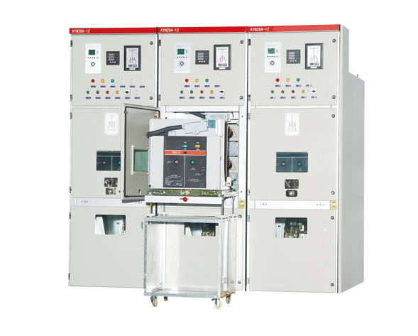 KYN28A-12戶(hù)內(nèi)交流金屬鎧裝中置式開(kāi)關(guān)設(shè)備系戶(hù)內(nèi)金屬鎧裝抽出式開(kāi)關(guān)設(shè)備（以下簡(jiǎn)稱(chēng)開(kāi)關(guān)設(shè)備），系3-10kV三相交流 50Hz 單母線(xiàn)分段系統(tǒng)的成套配電裝置…